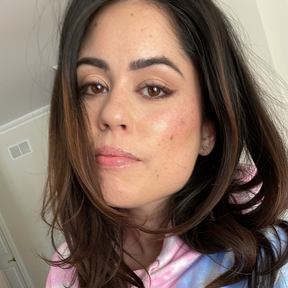 Meet your Posher, April